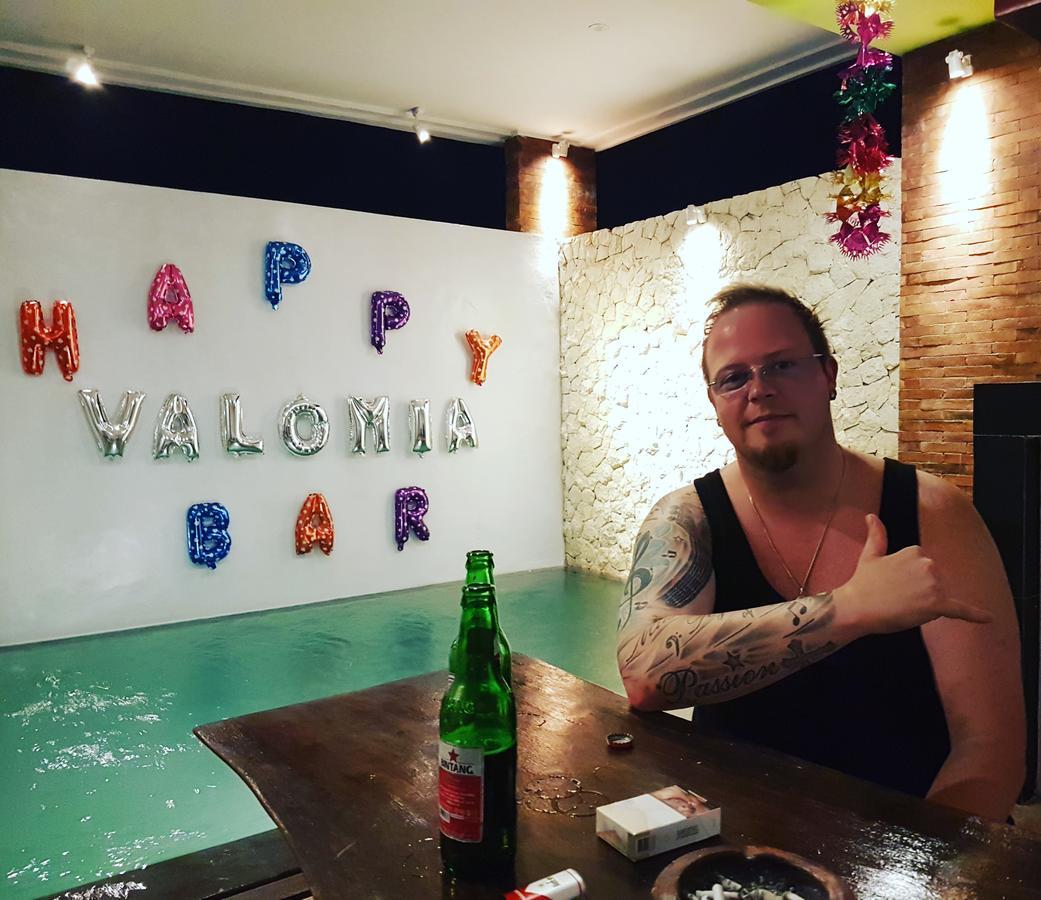 丹帕沙 瓦洛米亚旅馆酒店 外观 照片